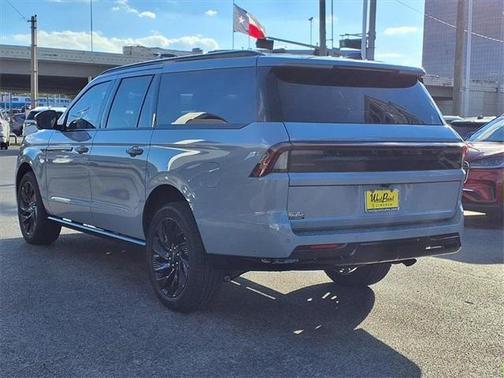 2025 Lincoln Navigator L Reserve