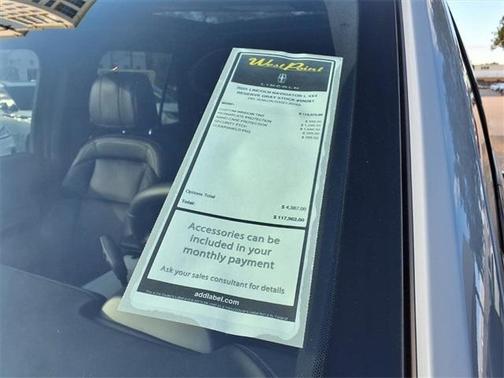 2025 Lincoln Navigator L Reserve