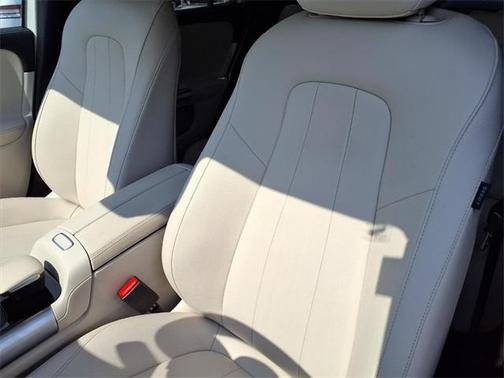 2023 Mercedes-Benz GLA 250 Base 4MATIC