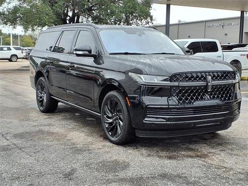 2025 Lincoln Navigator L Reserve