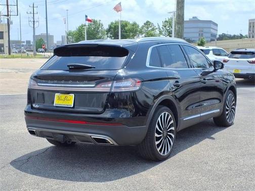 2023 Lincoln Nautilus Black Label