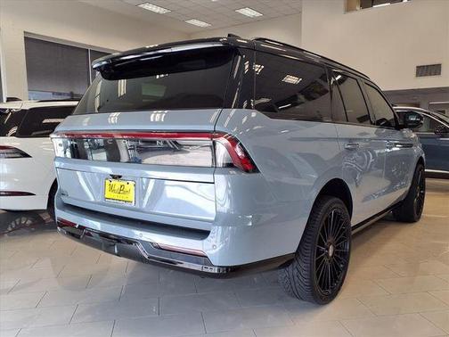 Gray Mist 2026 Lincoln Navigator Reserve