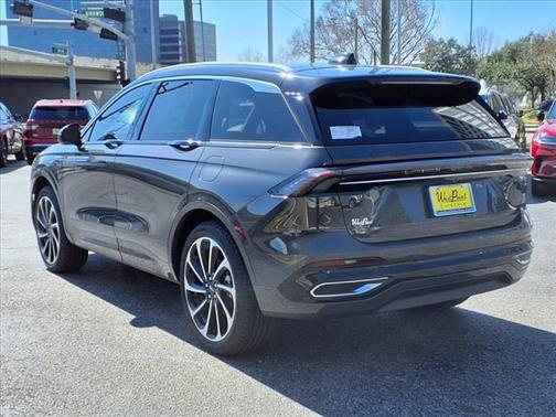 2025 Lincoln Nautilus Black Label