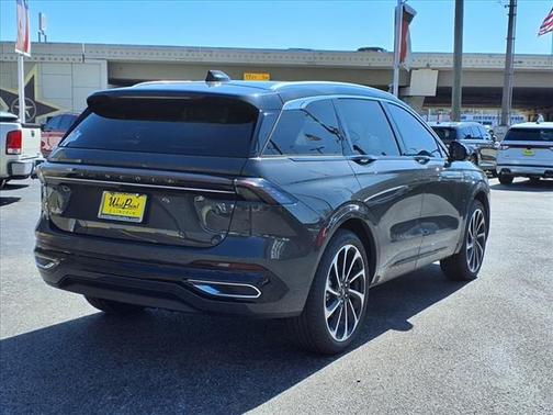 2025 Lincoln Nautilus Black Label