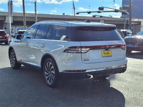 2025 Lincoln Aviator Premiere