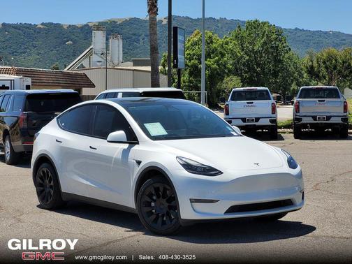2023 Tesla Model Y Long Range Dual Motor All-Wheel Drive