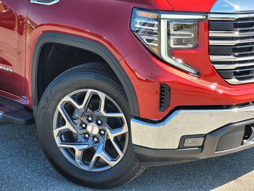 Volcanic Red Tintcoat 2026 GMC Sierra 1500 SLT