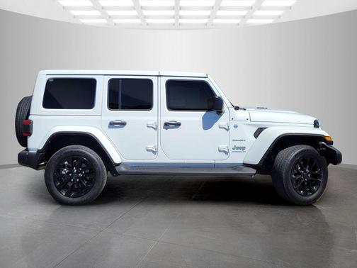 Bright White Clearcoat 2024 Jeep Wrangler 4xe Sahara