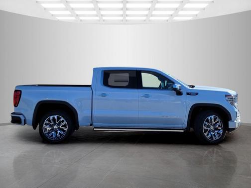 Glacier White Tricoat 2026 GMC Sierra 1500 Denali