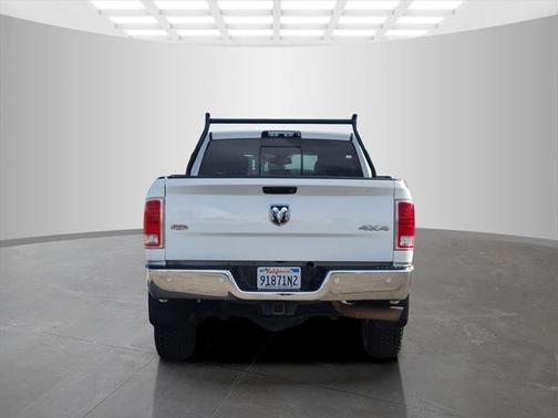 2018 RAM 2500 Laramie Crew Cab 4x4 6'4' Box