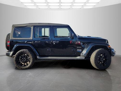 2022 Jeep Wrangler Unlimited 4xe Sahara