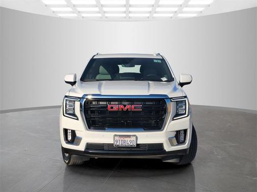 2024 GMC Yukon XL SLE