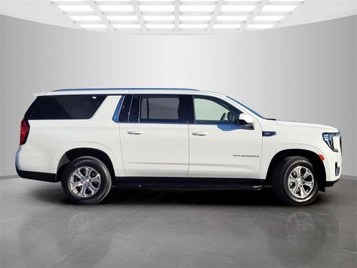 2024 GMC Yukon XL SLE