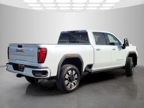 2026 GMC Sierra 2500 Denali