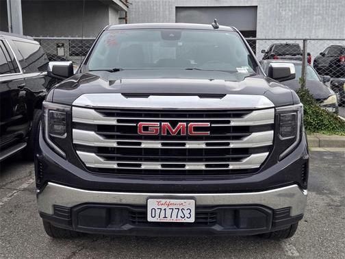 2022 GMC Sierra 1500 SLE