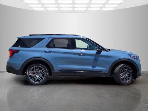 Vapor Blue Metallic 2025 Ford Explorer ST