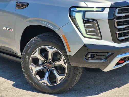 Sterling Metallic 2026 GMC Yukon XL 4WD AT4 Ultimate