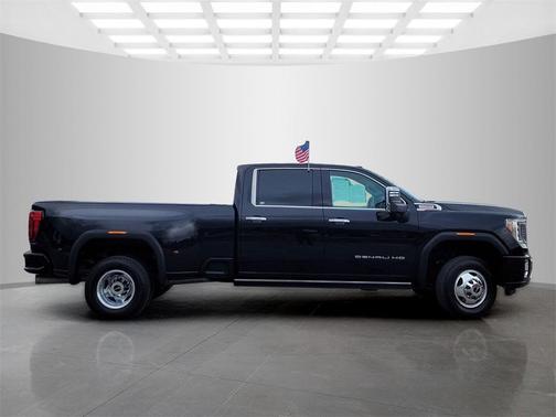 2023 GMC Sierra 3500 Denali