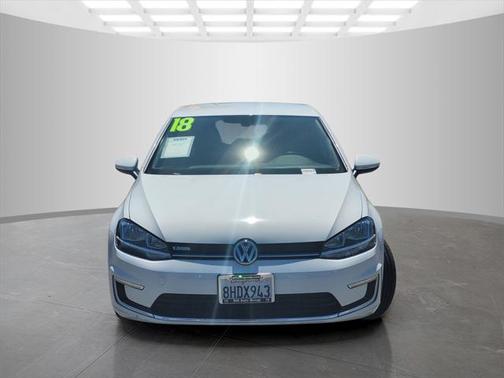 2018 Volkswagen e-Golf SE