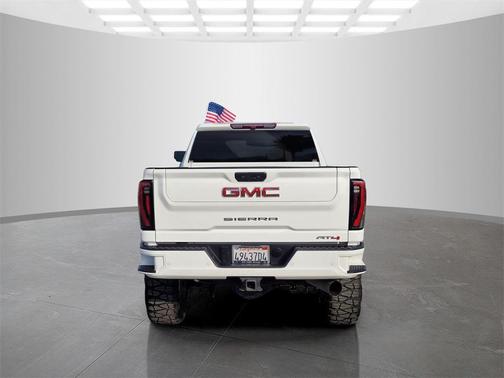 2024 GMC Sierra 2500 AT4