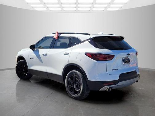 Summit White 2023 Chevrolet Blazer 2LT