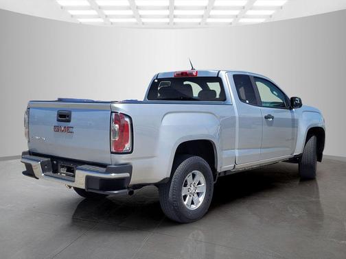 Quicksilver Metallic 2020 GMC Canyon Base
