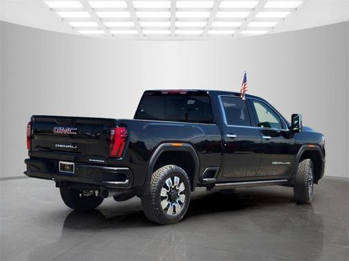 2025 GMC Sierra 2500 Denali