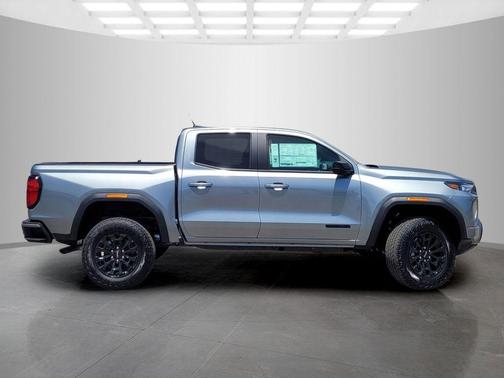 Sterling Metallic 2026 GMC Canyon Elevation