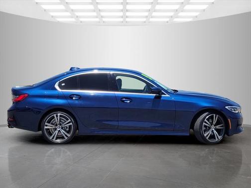 2019 BMW 330 330i