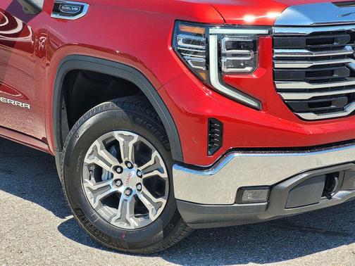 Volcanic Red Tintcoat 2026 GMC Sierra 1500 SLT