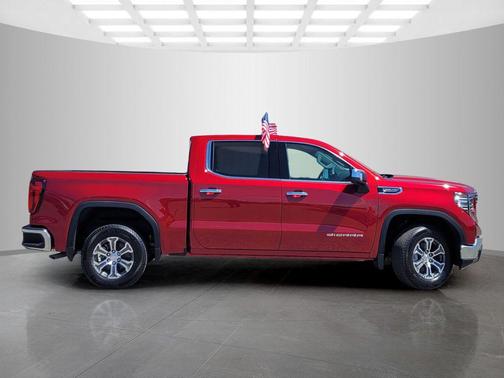 Volcanic Red Tintcoat 2026 GMC Sierra 1500 SLT