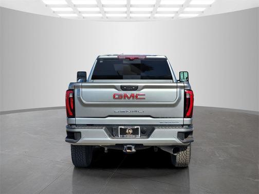 2024 GMC Sierra 2500 Denali