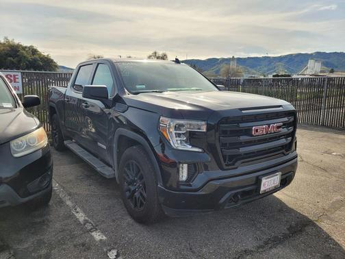 2022 GMC Sierra 1500 Elevation
