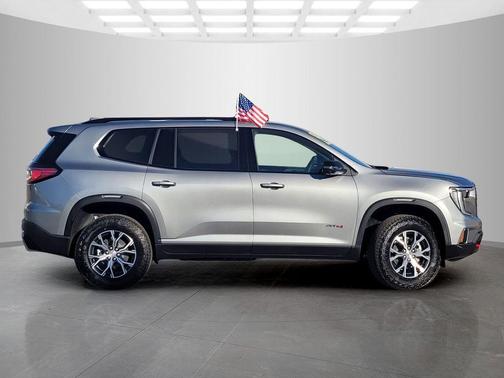 2026 GMC Acadia AT4 AWD