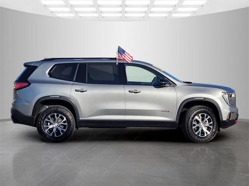 2026 GMC Acadia AT4 AWD