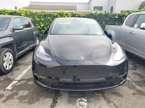 2022 Tesla Model Y Performance Dual Motor All-Wheel Drive