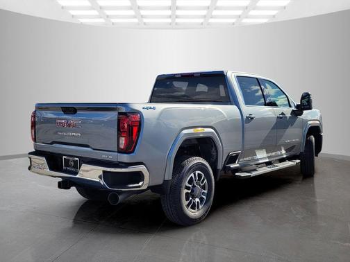 2026 GMC Sierra 2500 SLE