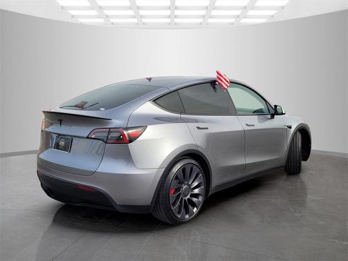 2024 Tesla Model Y Performance Dual Motor All-Wheel Drive