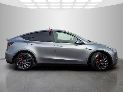 2024 Tesla Model Y Performance Dual Motor All-Wheel Drive