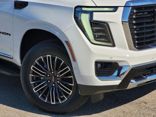 Summit White 2026 GMC Yukon XL 4WD Elevation
