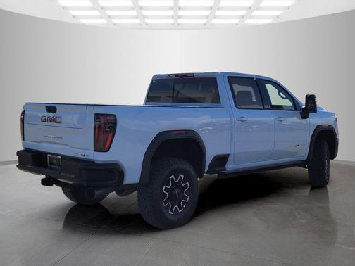 Summit White 2026 GMC Sierra 2500 AT4X