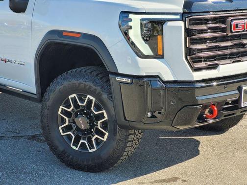 Summit White 2026 GMC Sierra 2500 AT4X