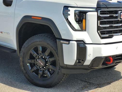 Summit White 2026 GMC Sierra 2500 AT4