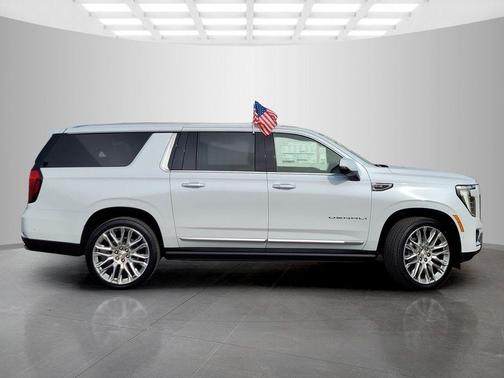 Glacier White Tricoat 2026 GMC Yukon XL Denali