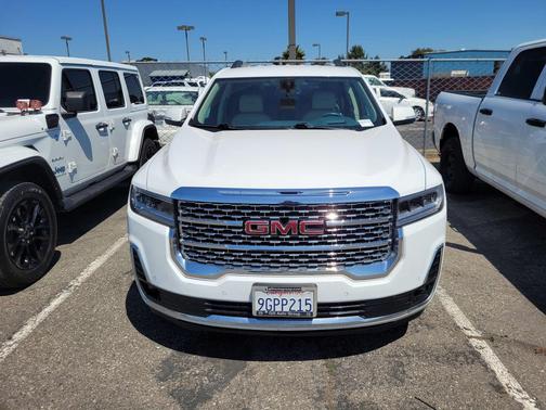 Summit White 2023 GMC Acadia Denali