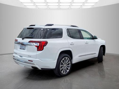Summit White 2023 GMC Acadia Denali