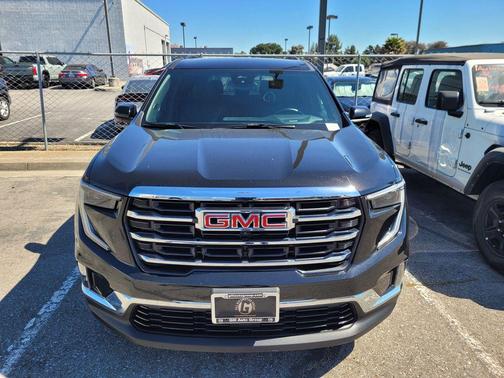 2024 GMC Acadia FWD Elevation