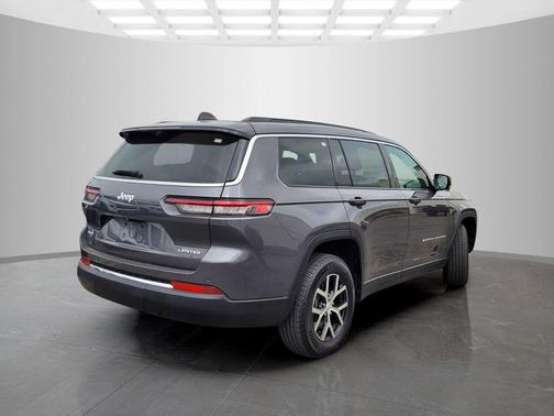 Baltic Gray Metallic Clearcoat 2024 Jeep Grand Cherokee L Limited
