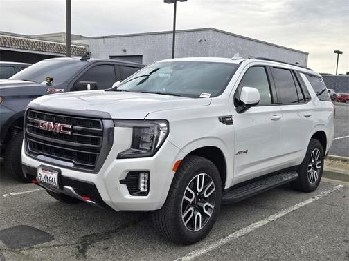 2024 GMC Yukon 4WD AT4