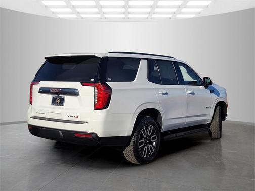 2021 GMC Yukon 4WD AT4